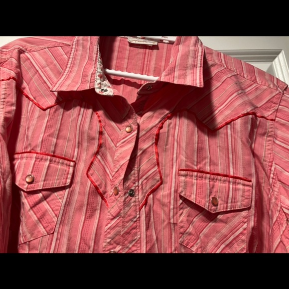 Western shirt, pearl snaps, like new - Picture 1 of 5